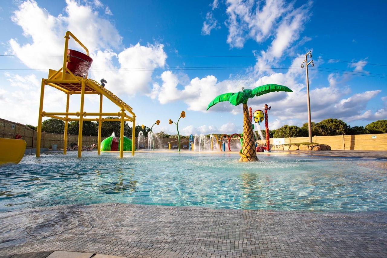 Camping Village Baia Blu La Tortuga Альєнту Екстер'єр фото
