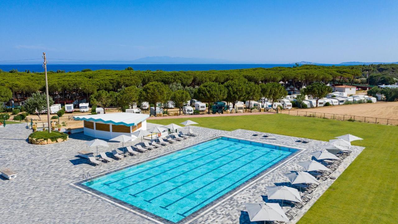 Camping Village Baia Blu La Tortuga Альєнту Екстер'єр фото